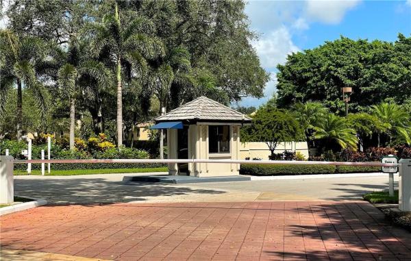 The Glens, 6320 Boca Del Mar Dr #408, Boca Raton, Florida 33433, image 2