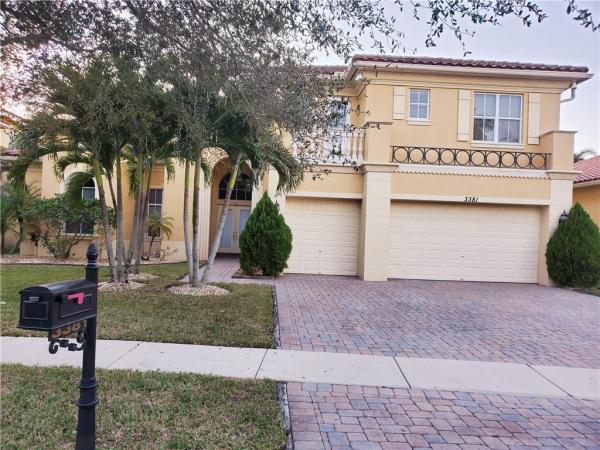 Talavera, 3381 Lago De Talavera, Lake Worth, Florida 33467, image 1