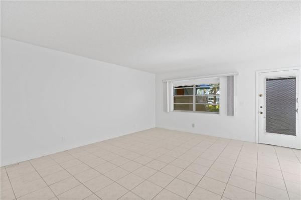 Burgundy At Kings Point, 535 Burgundy L, Delray Beach, Florida 33484, image 2
