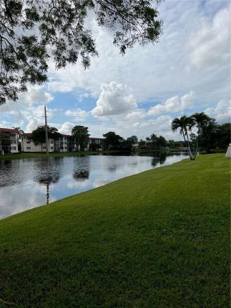 Hollybrook Golf & Tennis Club, 361 S Hollybrook Dr #101, Pembroke Pines, Florida 33025, image 1