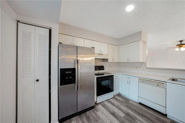 St Andrews At Miramar, 12154 Saint Andrews Pl #102, Miramar, Florida 33025, image 2