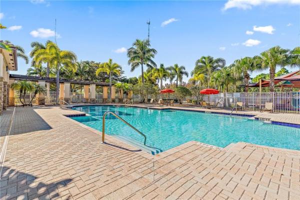 Thoroughbred Lake Estates, 10331 Old Winston Ct, Lake Worth, Florida 33449, image 3