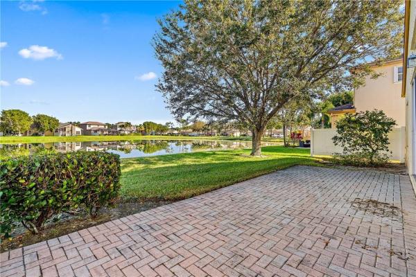 Thoroughbred Lake Estates, 10331 Old Winston Ct, Lake Worth, Florida 33449, image 1