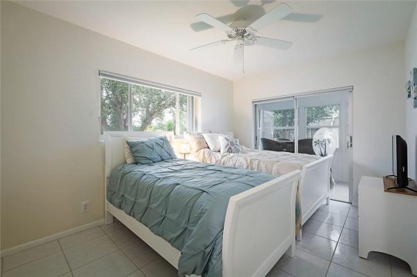 Murry Hills, 3000 Lake Osborne Dr #203, Lake Worth Beach, Florida 33461, image 2