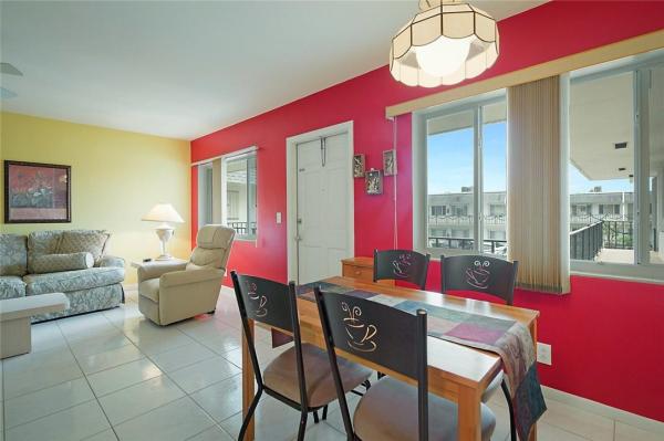 Murry Hills, 3000 Lake Osborne Dr #203, Lake Worth Beach, Florida 33461, image 1