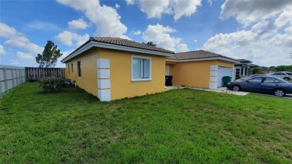 12764 SW 209th Ln, Unincorporated Dade County, Florida 33177, image 3