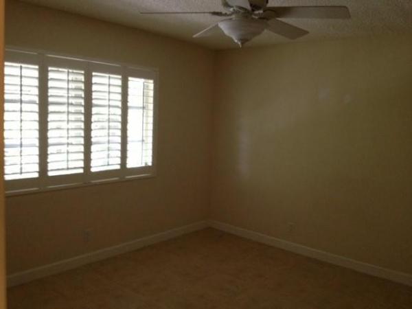 Oakland Grove Village, 639 W Oakland Park Blvd #211D, Oakland Park, Florida 33311, image 1