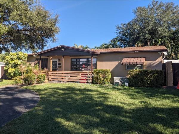 Boulevard Heights, 351 N 68th Ter, Hollywood, Florida 33024, image 1