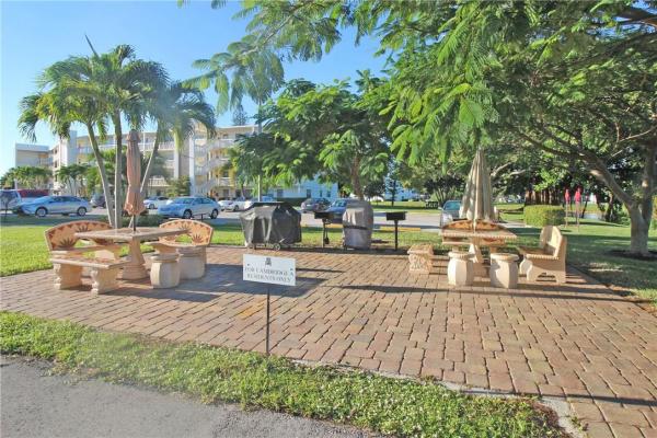 Cambridge, 1005 Cambridge A, Deerfield Beach, Florida 33442, image 2