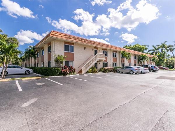 Manor Grove Village, 136 NE 19th Ct #114F, Wilton Manors, Florida 33305, image 3