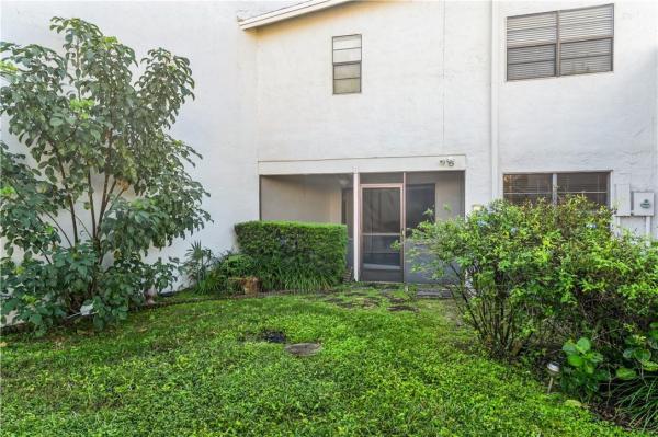 Fairway Village, 6335 Toulon Dr, Boca Raton, Florida 33433, image 3