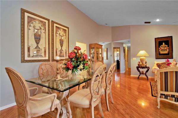 Excellente Village, 5131 Europa Dr #L, Boynton Beach, Florida 33437, image 2