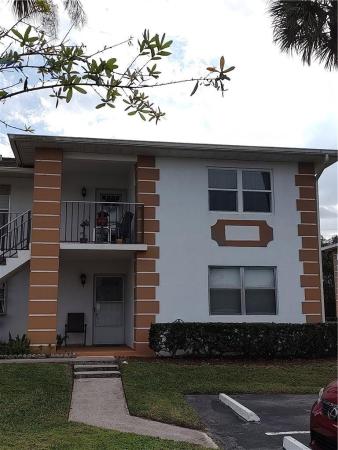 High Point Of Fort Pierce, 1205 S Lakes End Dr #2, Fort Pierce, Florida 34982, image 1