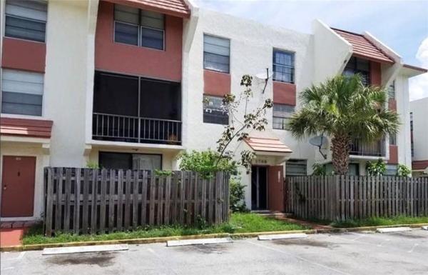 Tree Garden, 1744 NW 55th Ave #204, Lauderhill, Florida 33313, image 3