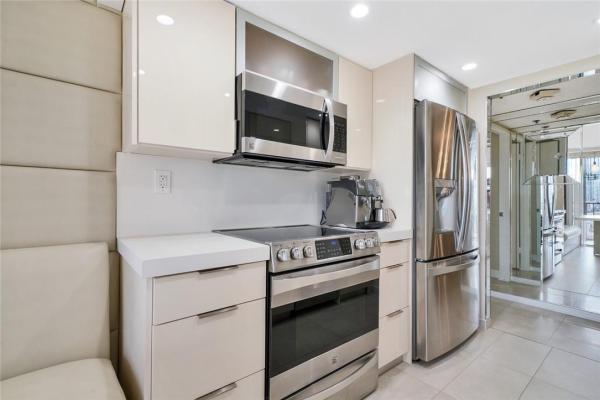 Winston Towers 600, 210 174th St #1108, Sunny Isles Beach, Florida 33160, image 3