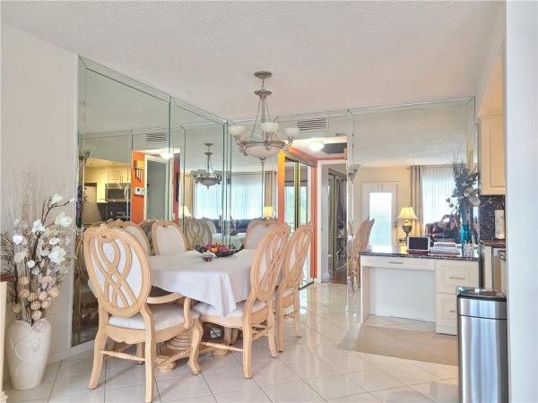 Cambridge, 3153 Cambridge G, Deerfield Beach, Florida 33442, image 3