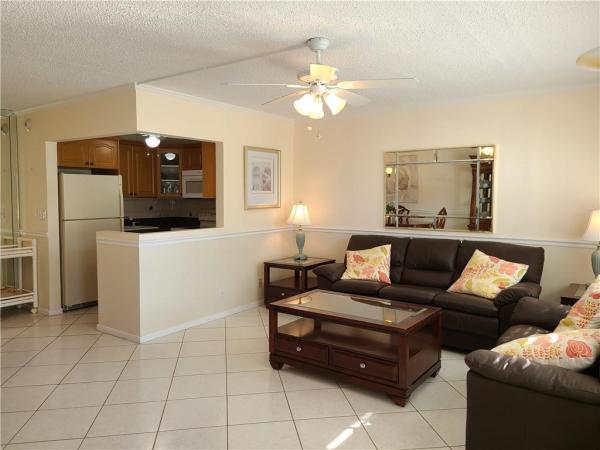 Cambridge, 2109 Cambridge E, Deerfield Beach, Florida 33442, image 3
