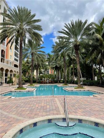 Porto Bellagio, 17145 N Bay Rd #4412, Sunny Isles Beach, Florida 33160, image 3