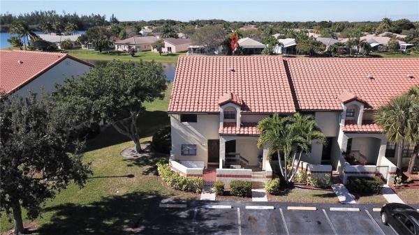 Embassy Square, 2802 Congressional Way, Deerfield Beach, Florida 33442, image 2