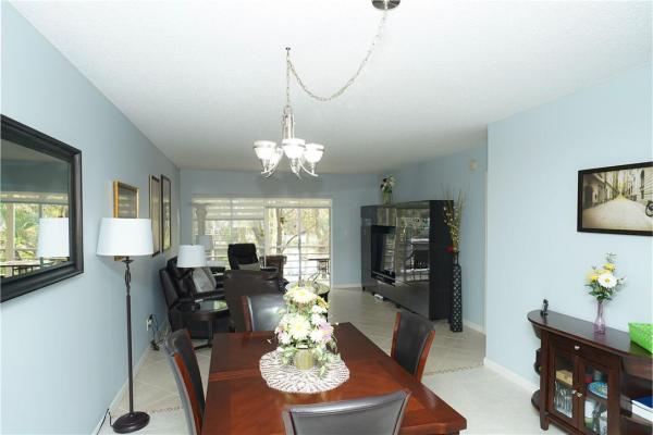 Las Vistas In Inverrary, 3591 Inverrary Dr #302, Lauderhill, Florida 33319, image 1