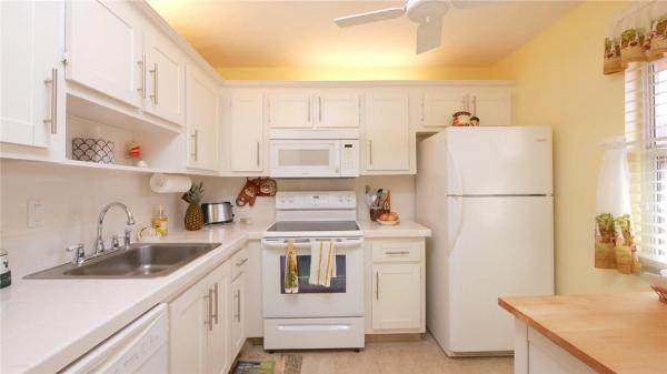 Somerset, 2841 Somerset Dr #400, Lauderdale Lakes, Florida 33311, image 1