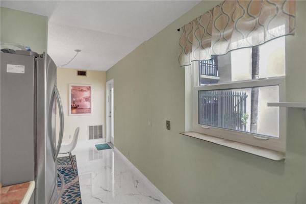 Garden Aire Village South, 2350 NE 14th Street Cswy #111, Pompano Beach, Florida 33062, image 1
