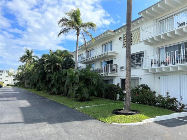 Tropicana Gardens, 4001 S Ocean Blvd #111, South Palm Beach, Florida 33480, image 3