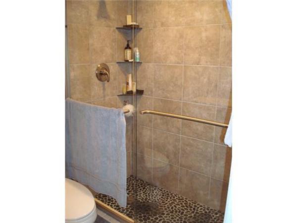Lighthouse Village, 1759 NE 39th Ct #1301, Lighthouse Point, Florida 33064, image 3