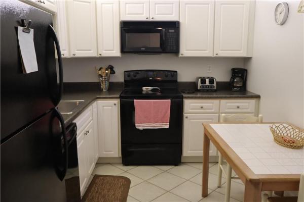2850 Somerset Dr #403 L, Lauderdale Lakes, Florida 33311, image 2