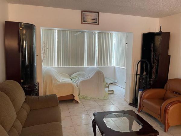 Holiday Springs, 3220 Holiday Springs Blvd #1-201, Margate, Florida 33063, image 1