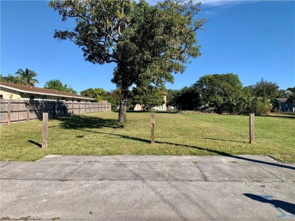 Scotts Park, 508 NW 10th Ave, Pompano Beach, Florida 33060, image 1