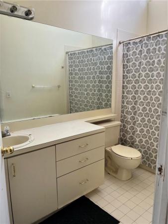 Westchester Townhouses, 4347 Woodstock Dr #D, West Palm Beach, Florida 33409, image 2