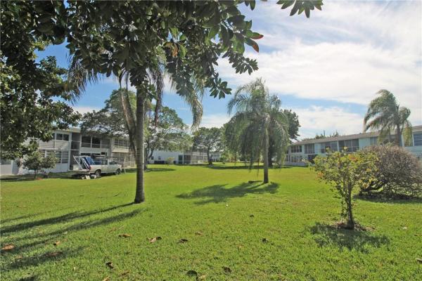 Oakridge, 126 Oakridge J, Deerfield Beach, Florida 33442, image 3