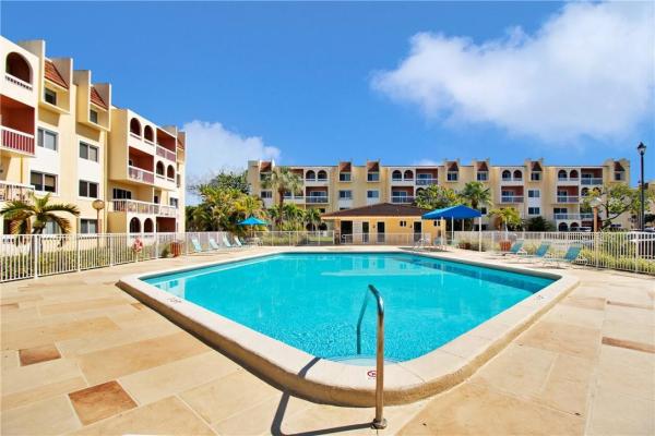 Village Of Kings Creek, 7845 Camino Real #113, Glenvar Heights, Florida 33143, image 3