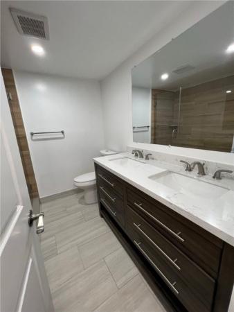 River Manor, 3000 NE 5th Ter #108-A, Wilton Manors, Florida 33334, image 3