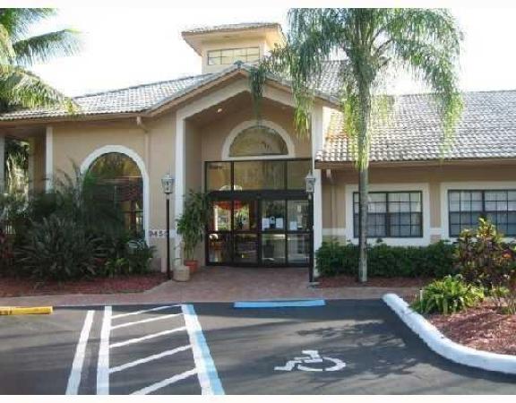 The Palms Of Pembroke, 300 Palm Cir W #202, Pembroke Pines, Florida 33025, image 1