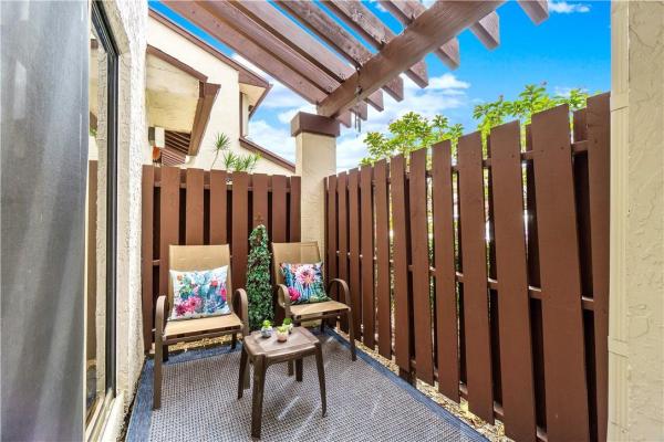 Golden Raintree 5, 4372 N Carambola Cir, Coconut Creek, Florida 33066, image 1