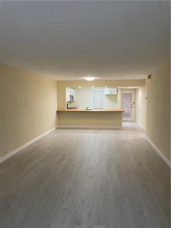 Somerset, 2801 Somerset Dr #116, Lauderdale Lakes, Florida 33311, image 1
