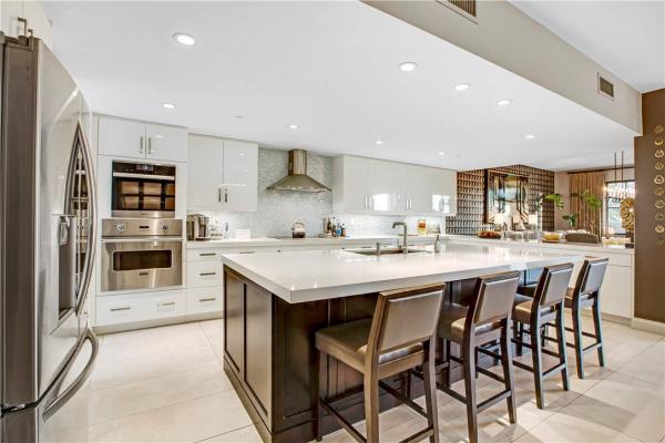 Vela Vista, 1532 SE 12th St #302, Fort Lauderdale, Florida 33316, image 2
