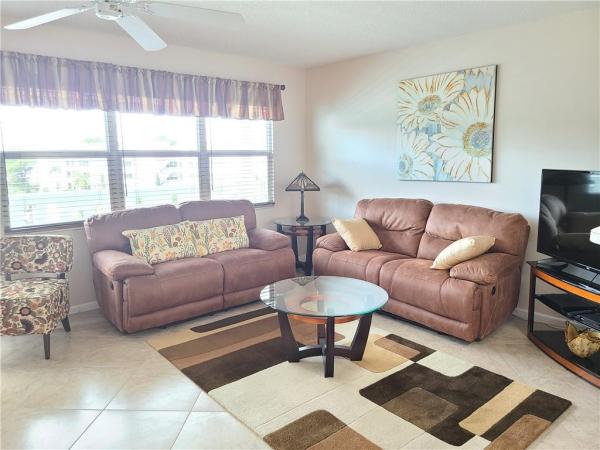 Cambridge, 4112 Cambridge E, Deerfield Beach, Florida 33442, image 2