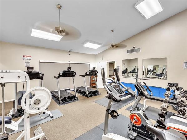 Lago West, 430 Commodore Dr #501, Plantation, Florida 33325, image 2