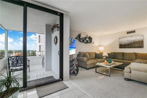 Emerald Tower, 1401 S Ocean Blvd #506, Pompano Beach, Florida 33062, image 1