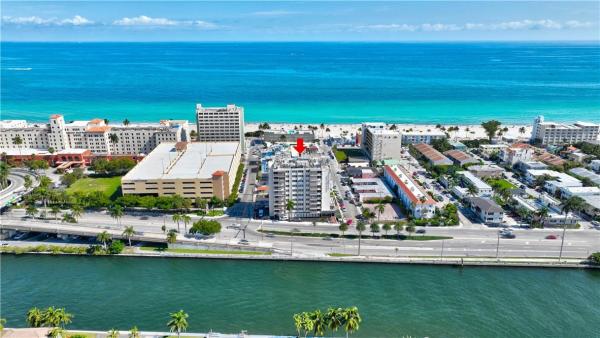 Victoria Towers, 211 S Ocean Dr #1002, Hollywood, Florida 33019, image 3