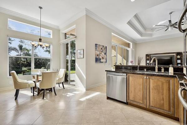 Valencia Reserve, 9134 Clayton Mnr, Boynton Beach, Florida 33473, image 2