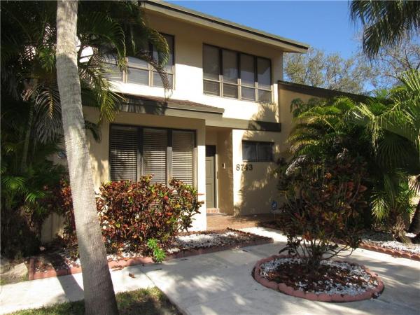 Gingerwood Place, 8743 Cleary Blvd, Plantation, Florida 33324, image 1