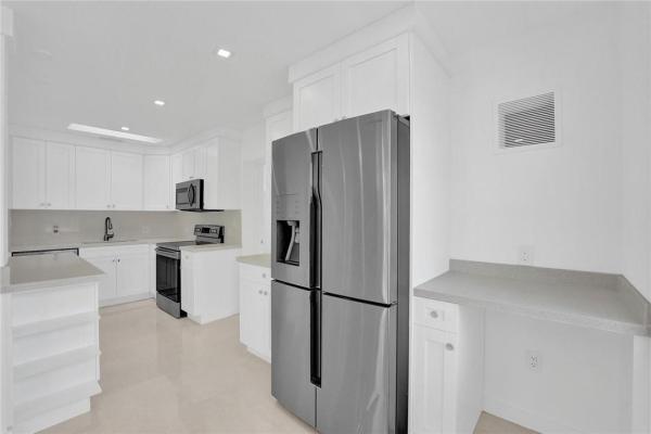 Westwood Lakes Residential, 4640 SW 107th Ave, Westwood Lakes, Florida 33165, image 1