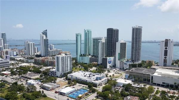 Canvas, 1600 NE 1st Ave #3703, Miami, Florida 33132, image 2