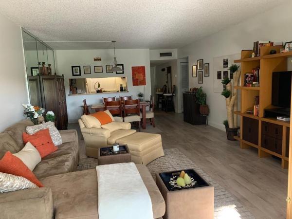 Summertree Village, 451 Ives Dairy Rd #A-101, Ives Estates, Florida 33179, image 3