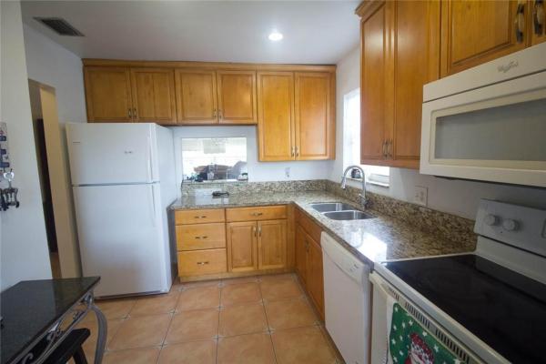 Royal Park Gardens 1, 6600 Royal Palm Blvd #315B, Margate, Florida 33063, image 1