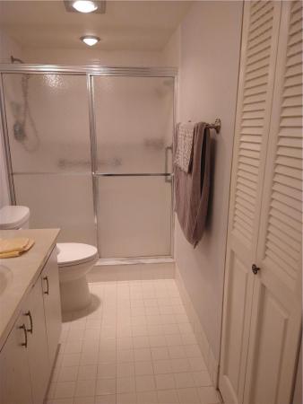 Granada Village, 2003 Granada Dr #H2, Coconut Creek, Florida 33066, image 1